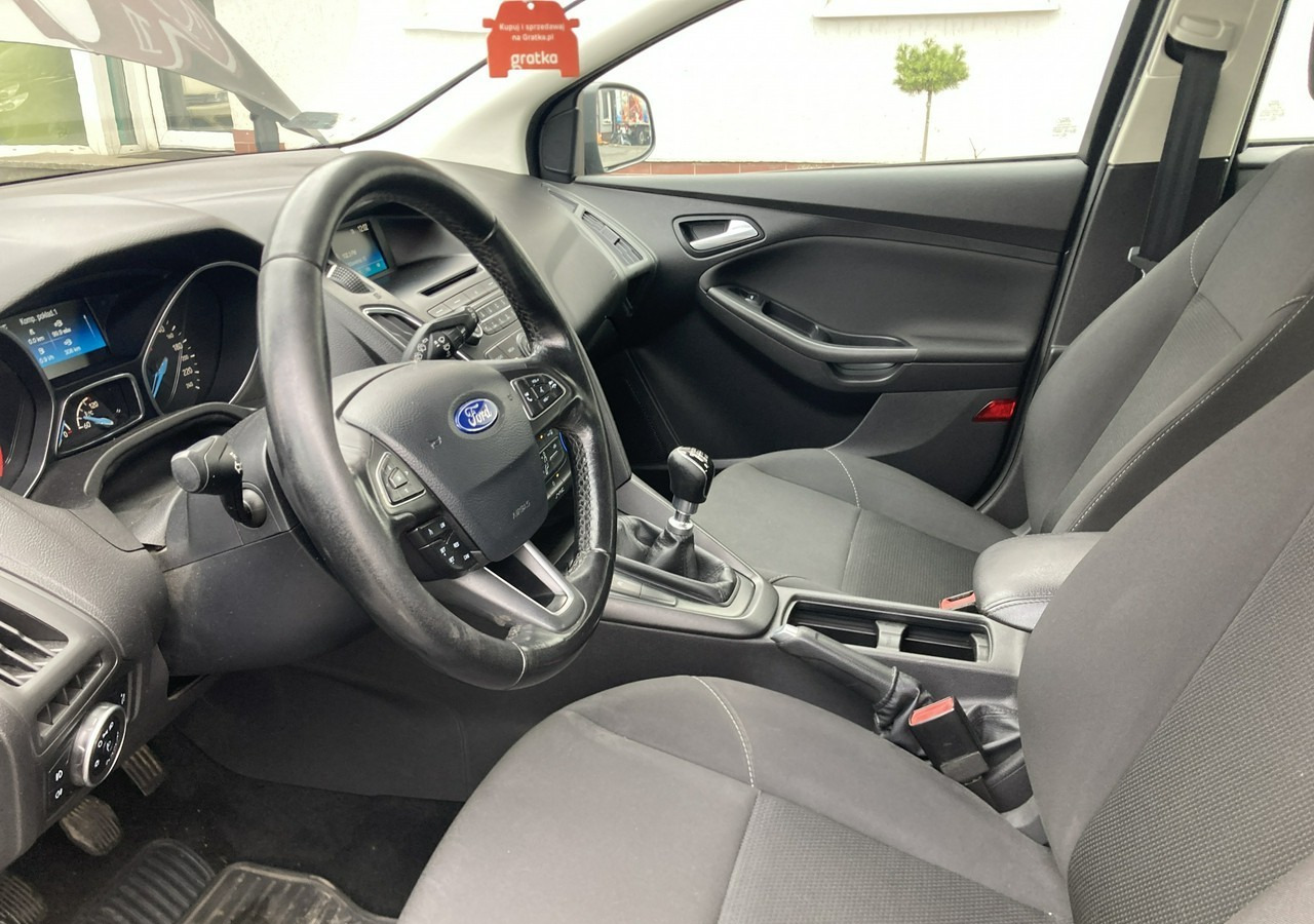 هاتشباك Ford Focus III Focus 1.0 EcoBoost Klima Salon PL 2015: صور 10