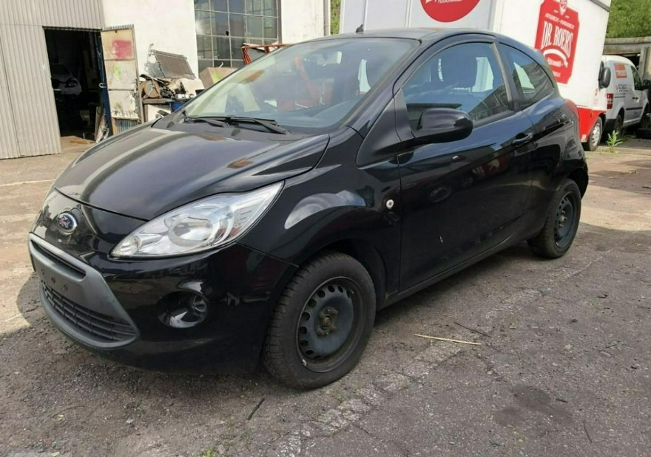 Ford KA II Ford KA 1,3 tdci 75KM 2012 - هاتشباك: صور 1 Ford KA II Ford KA 1,3 tdci 75KM 2012 - هاتشباك: صور 1