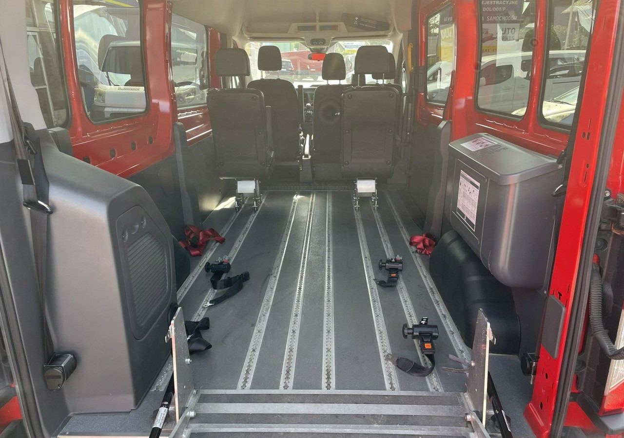 Ford Transit VIII Transit przewozu Niepełnosprawnych 2 wózki inwalida rampa 2021 PFRON - سيارة: صور 3 Ford Transit VIII Transit przewozu Niepełnosprawnych 2 wózki inwalida rampa 2021 PFRON - سيارة: صور 3