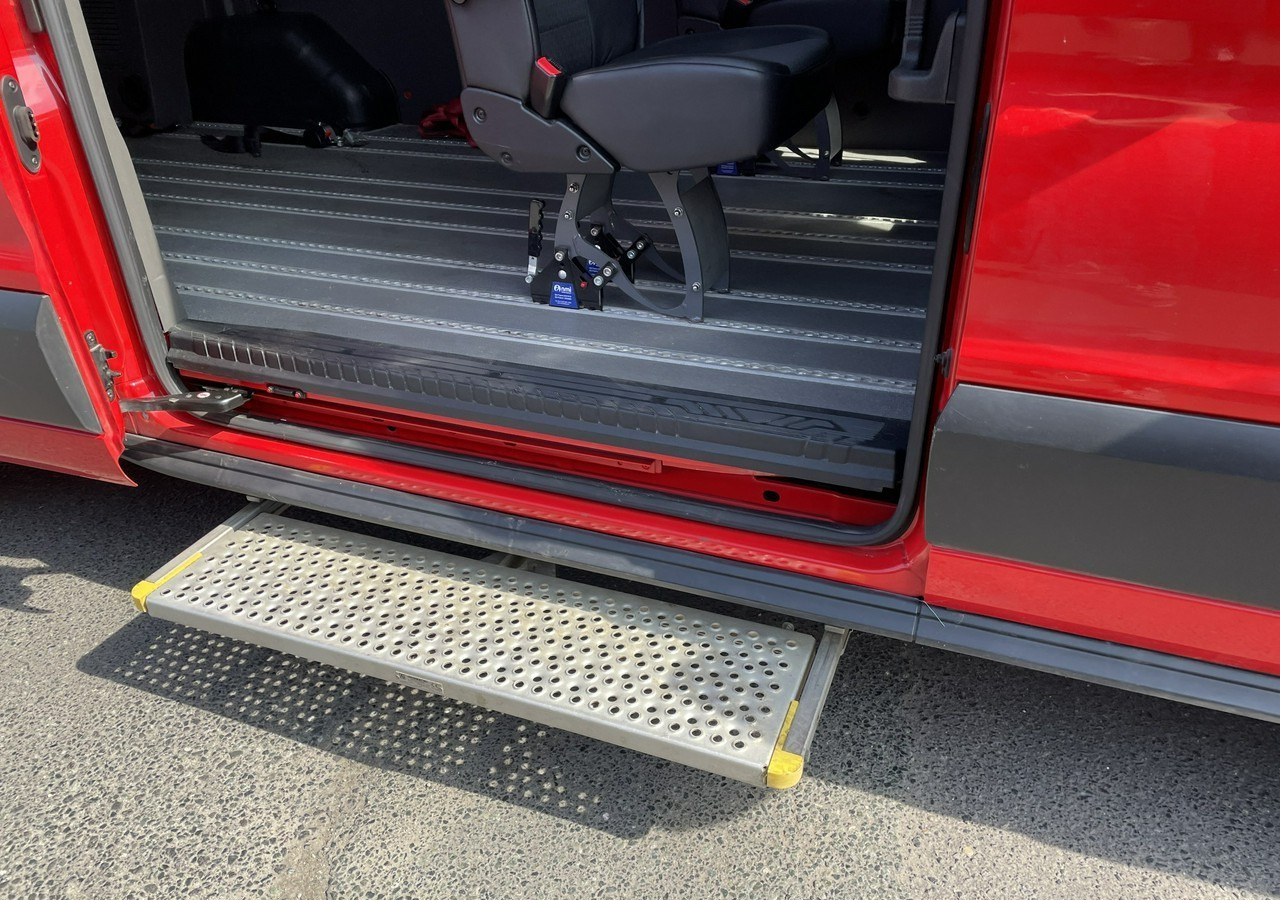 سيارة Ford Transit VIII Transit przewozu Niepełnosprawnych 2 wózki inwalida rampa 2021 PFRON: صور 11