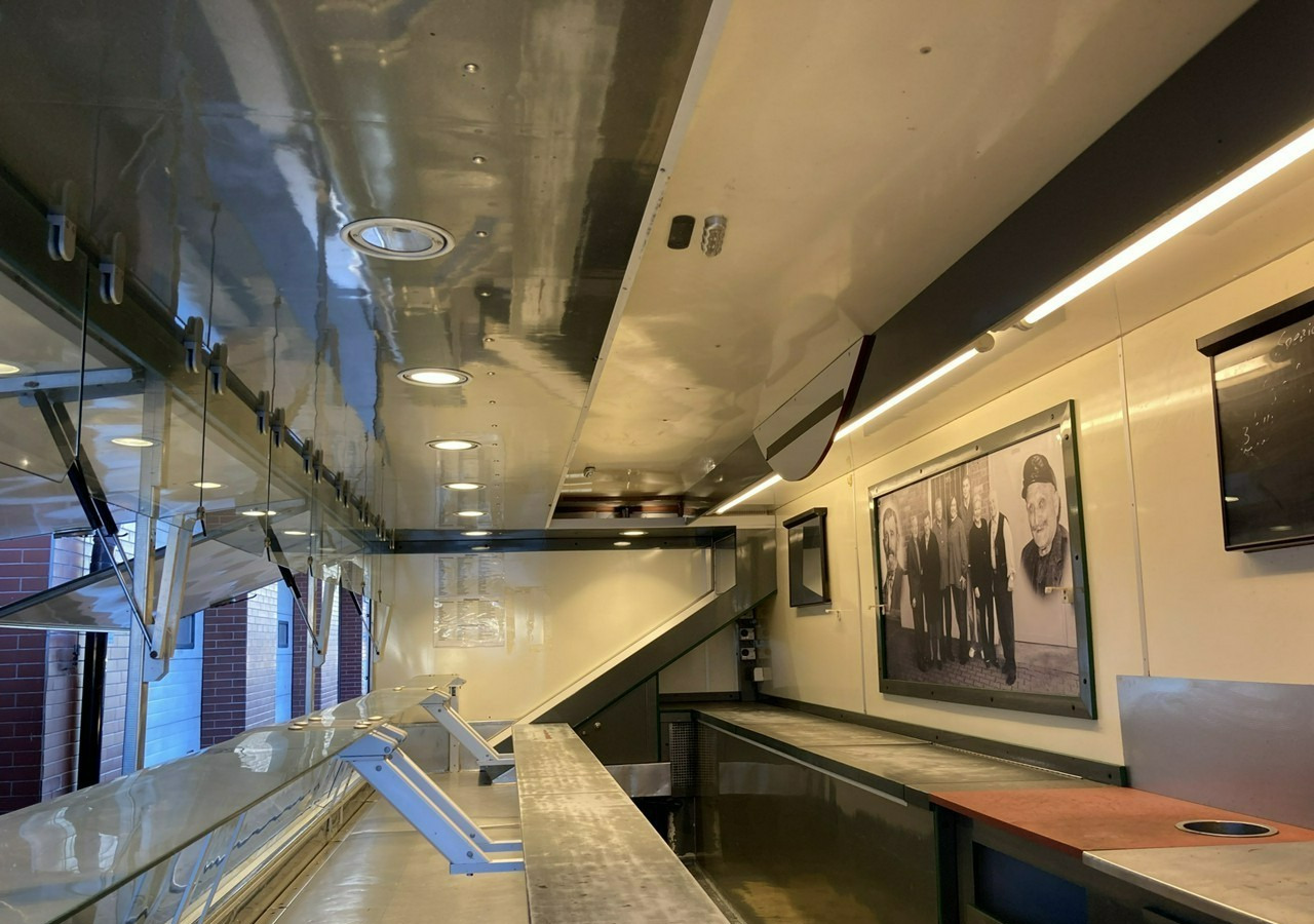 عربة الطعام Inna Inny Autosklep wędlin Gastronomiczny Food Truck Foodtruck sklep Borco: صور 12