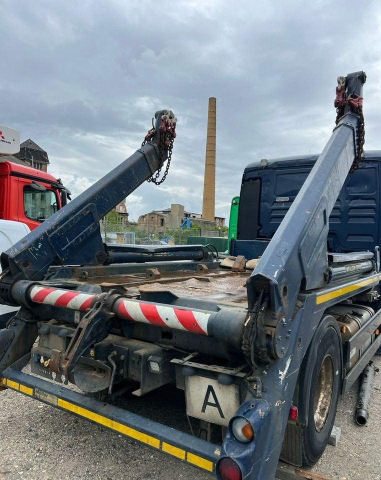 MAN Inny MAN Man TGX 18.400 Bramowiec hakowiec Meiler Model 2012 - شاحنات قابلة للفك شاحنة: صور 3 MAN Inny MAN Man TGX 18.400 Bramowiec hakowiec Meiler Model 2012 - شاحنات قابلة للفك شاحنة: صور 3