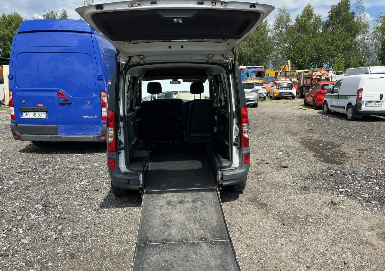 Mercedes-Benz Citan Citan Tourer Mercedes Citan Tourer do przewozu Niepełnosprawnych inwalida - سيارة: صور 4 Mercedes-Benz Citan Citan Tourer Mercedes Citan Tourer do przewozu Niepełnosprawnych inwalida - سيارة: صور 4