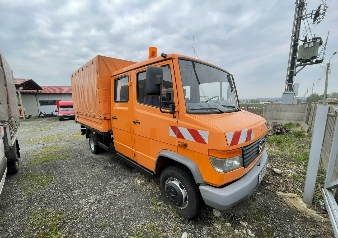 Mercedes-Benz Inny Mercedes-Benz Vario 614 Brygadówka skrzynia plandeka 6-oso doka dokka 2004 - شاحنة ستارة: صور 1 Mercedes-Benz Inny Mercedes-Benz Vario 614 Brygadówka skrzynia plandeka 6-oso doka dokka 2004 - شاحنة ستارة: صور 1