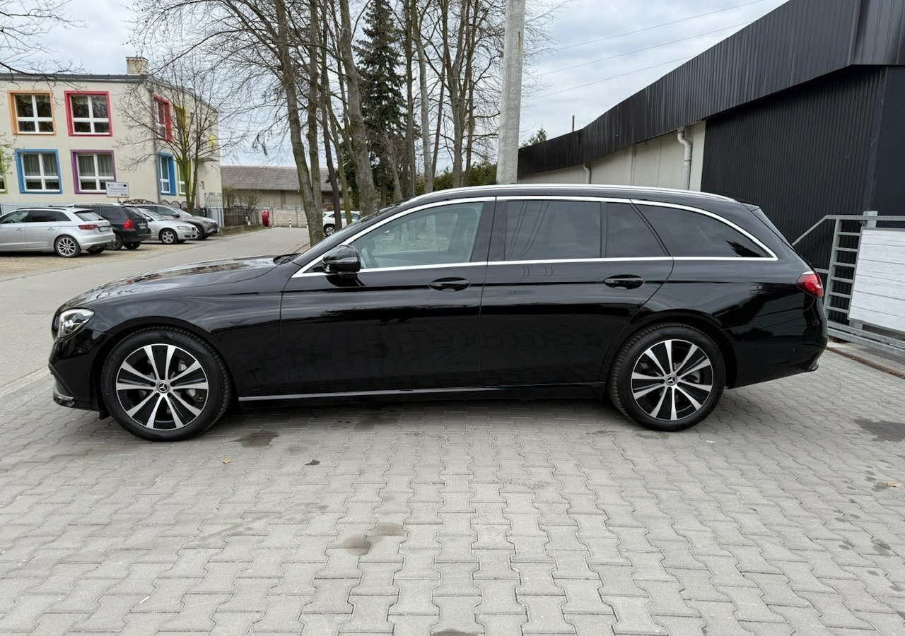 Mercedes-Benz Klasa E E300de EQ-Power Hybrid 50km na prądzie 2.0d 306KM Avantgarde Panoram - سيارة: صور 2 Mercedes-Benz Klasa E E300de EQ-Power Hybrid 50km na prądzie 2.0d 306KM Avantgarde Panoram - سيارة: صور 2