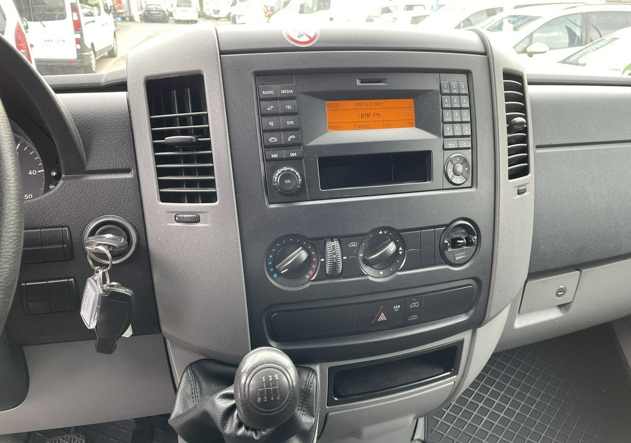 فان Mercedes-Benz Sprinter Sprinter 314 Maxi Model 2017: صور 16