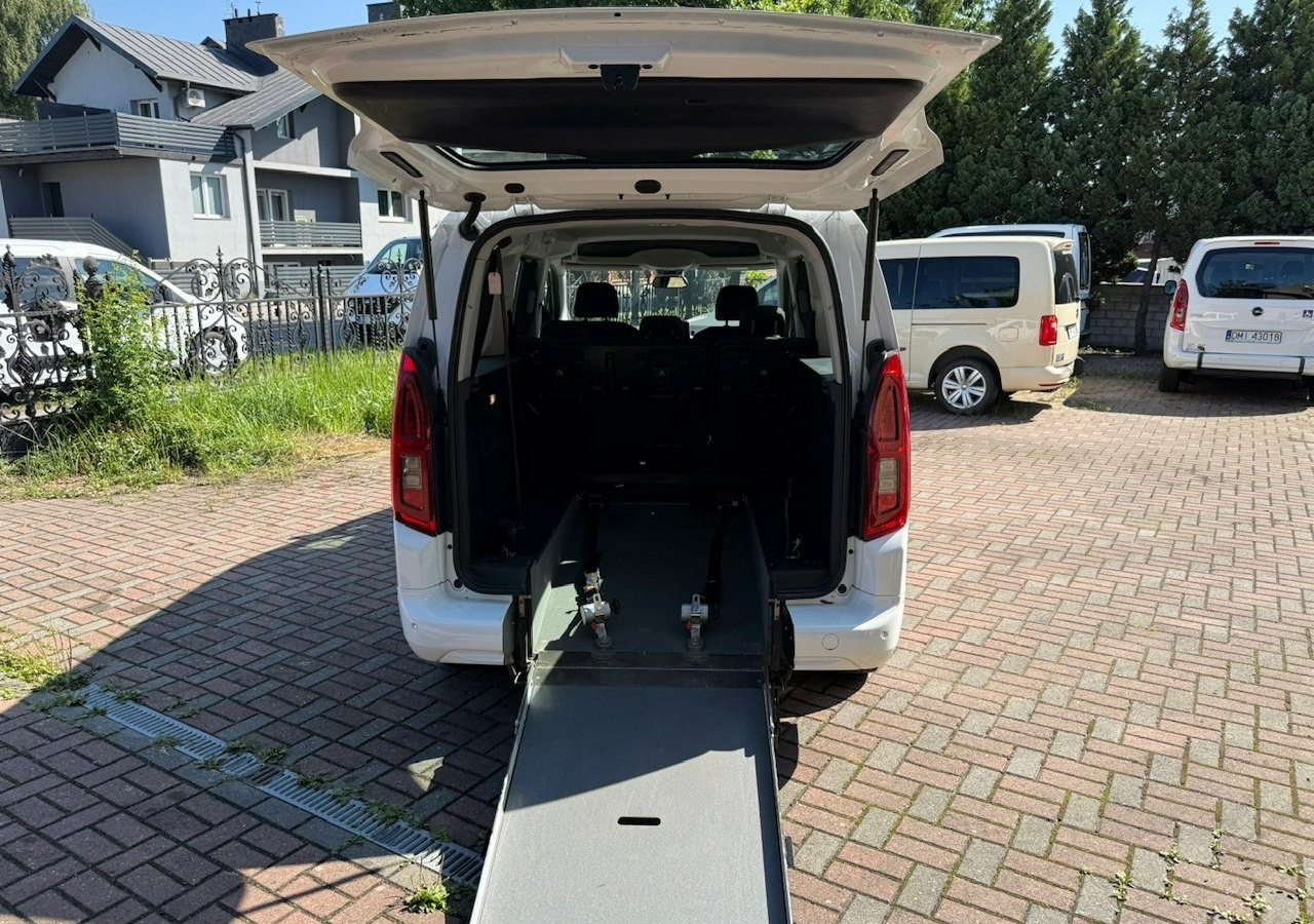 Opel Combo IV Combo Life Combo Life Maxi Niepełnosprawnych inwalida rampa PFRON Model - سيارة: صور 5 Opel Combo IV Combo Life Combo Life Maxi Niepełnosprawnych inwalida rampa PFRON Model - سيارة: صور 5