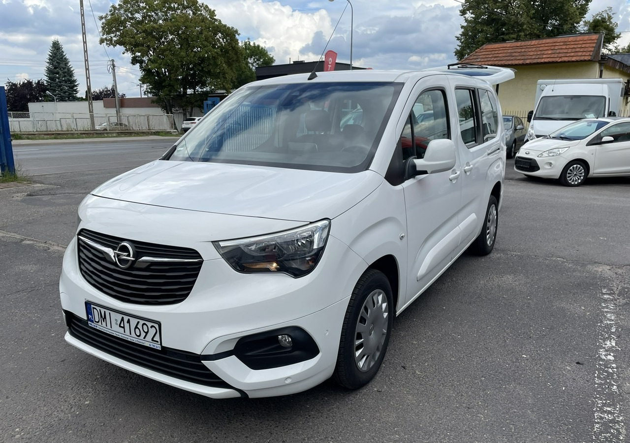 Opel Combo IV Combo Life Combo Life Maxi Niepełnosprawnych inwalida rampa PFRON Model - سيارة: صور 5 Opel Combo IV Combo Life Combo Life Maxi Niepełnosprawnych inwalida rampa PFRON Model - سيارة: صور 5