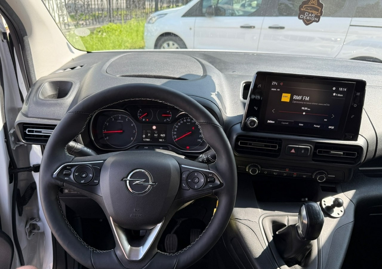 سيارة Opel Combo IV Combo Life Combo do przewozu Niepełnosprawnych inwalida rampa Model 2021: صور 17 سيارة Opel Combo IV Combo Life Combo do przewozu Niepełnosprawnych inwalida rampa Model 2021: صور 17