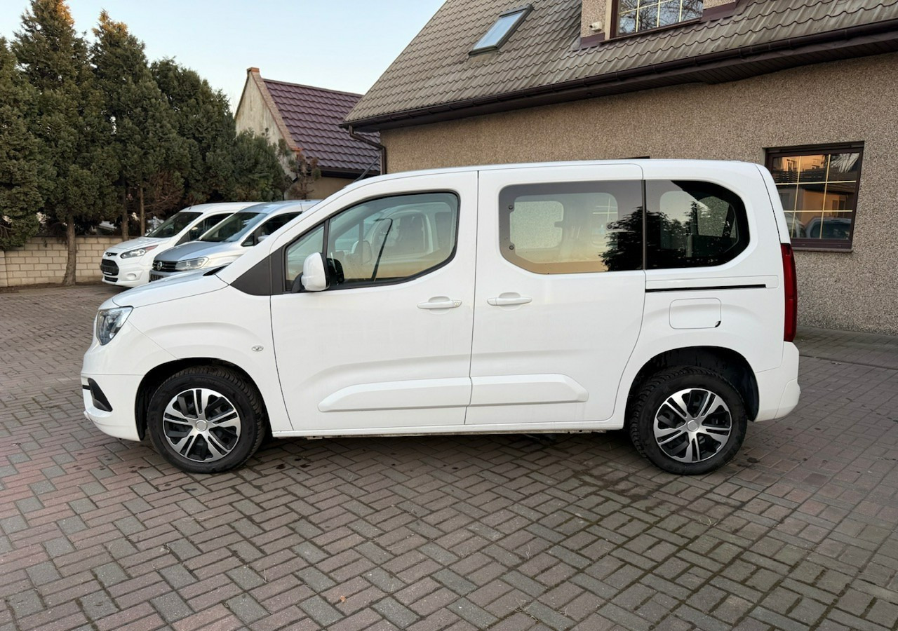 Opel Combo IV Combo Life Combo do przewozu Niepełnosprawnych inwalida rampa Model 2021 - سيارة: صور 4 Opel Combo IV Combo Life Combo do przewozu Niepełnosprawnych inwalida rampa Model 2021 - سيارة: صور 4
