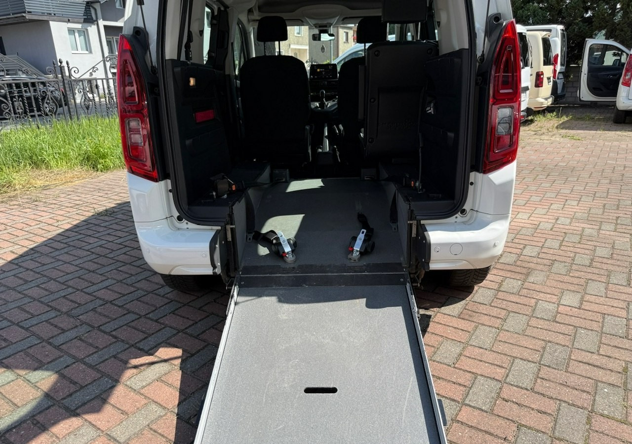 Opel Combo IV Combo Life Combo do przewozu Niepełnosprawnych inwalida rampa Model 2021 - سيارة: صور 5 Opel Combo IV Combo Life Combo do przewozu Niepełnosprawnych inwalida rampa Model 2021 - سيارة: صور 5