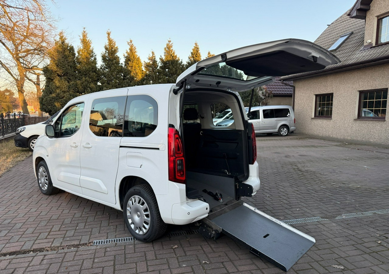 Opel Combo IV Combo Life Combo do przewozu Niepełnosprawnych inwalida rampa Model 2021 - سيارة: صور 1 Opel Combo IV Combo Life Combo do przewozu Niepełnosprawnych inwalida rampa Model 2021 - سيارة: صور 1