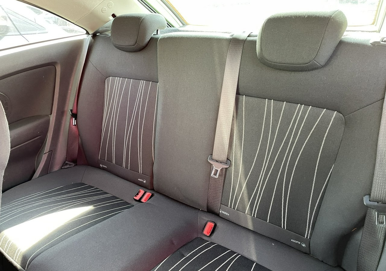 هاتشباك Opel Corsa D Opel Corsa 1,2-16V Klima Salon PL Bagażnik na Rowery Model 2010: صور 10