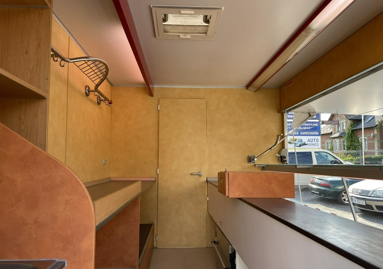 شاحنات طعام Renault Master Autosklep wędlin Gastronomiczna food truck foodtruck sklep Borco 201: صور 16
