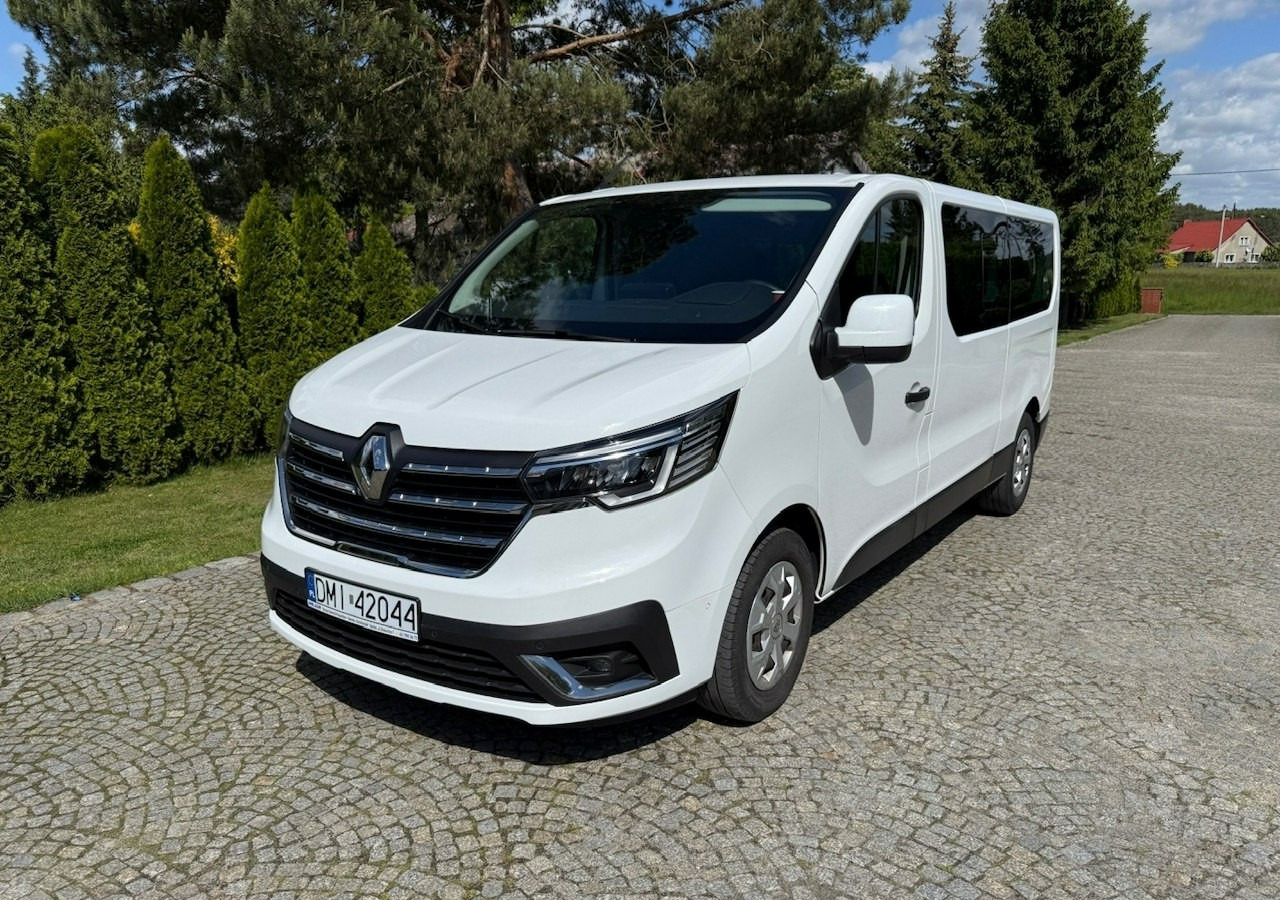 Renault Trafic III 2.0dci 110KM L2H1 LONG 9-osobowy 2xKlima Navi Kamera 2022 - سيارة: صور 1 Renault Trafic III 2.0dci 110KM L2H1 LONG 9-osobowy 2xKlima Navi Kamera 2022 - سيارة: صور 1