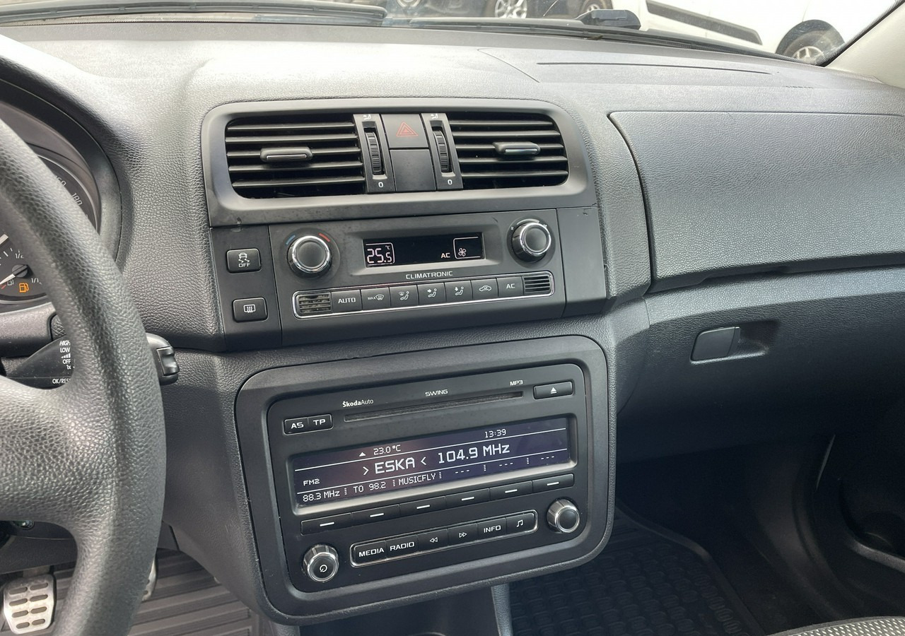 Skoda Roomster I Roomster Scout 1.6-16V Klima 2012 - سيارة: صور 5 Skoda Roomster I Roomster Scout 1.6-16V Klima 2012 - سيارة: صور 5