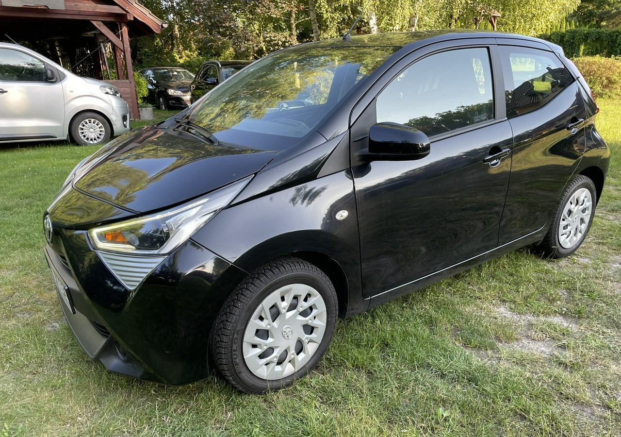 Toyota Aygo II Toyota Aygo 1.0-16V Klima Salon PL 24651km Model 2021 - هاتشباك: صور 2 Toyota Aygo II Toyota Aygo 1.0-16V Klima Salon PL 24651km Model 2021 - هاتشباك: صور 2