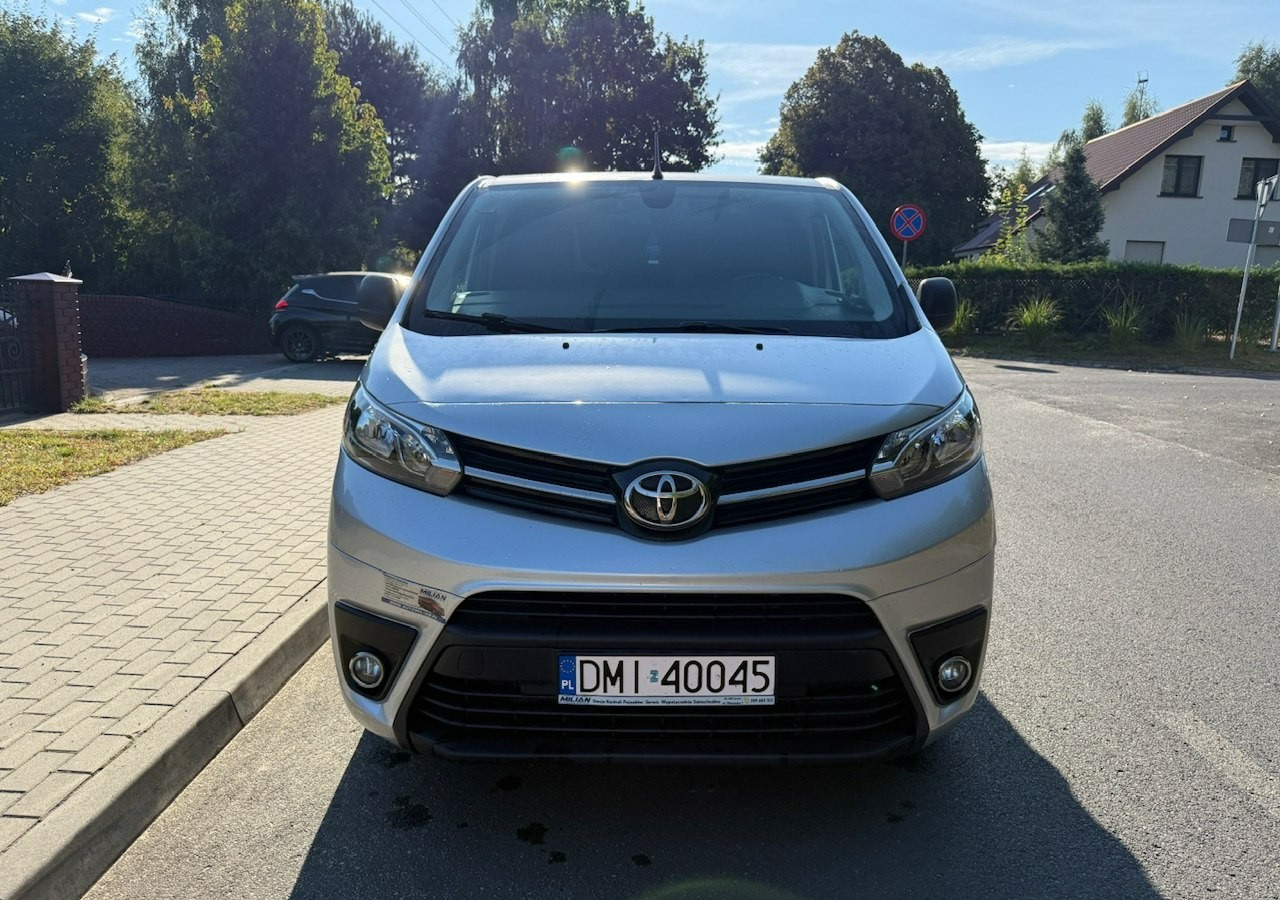Toyota Proace Toyota ProAce 2.0-122KM Max -Long Klima 2x boczne drzwi Salon PL - فان: صور 5 Toyota Proace Toyota ProAce 2.0-122KM Max -Long Klima 2x boczne drzwi Salon PL - فان: صور 5