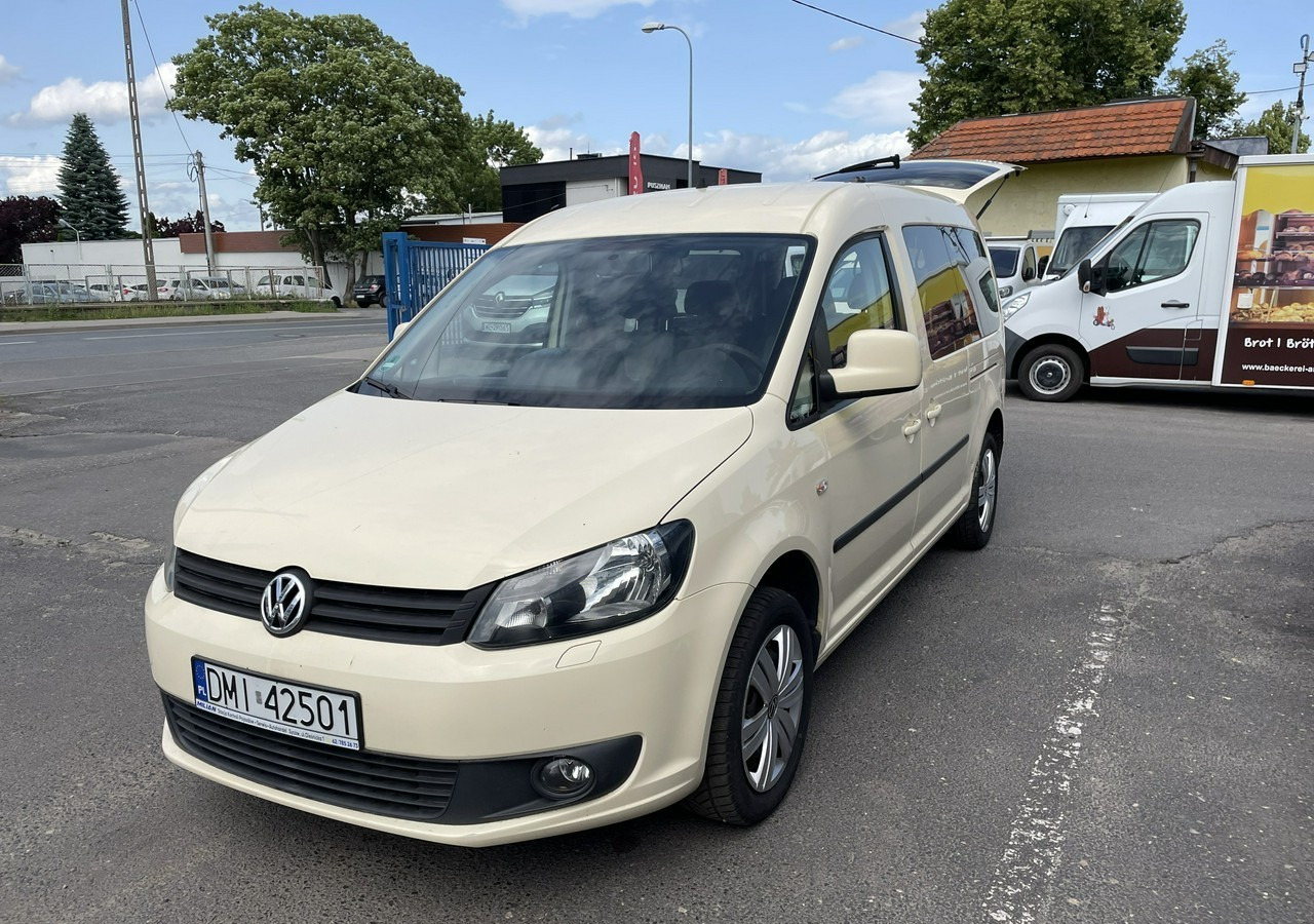 Volkswagen Caddy III Caddy 1.6 TDI dla Niepełnosprawnych inwalida rampa 2015 - سيارة: صور 5 Volkswagen Caddy III Caddy 1.6 TDI dla Niepełnosprawnych inwalida rampa 2015 - سيارة: صور 5