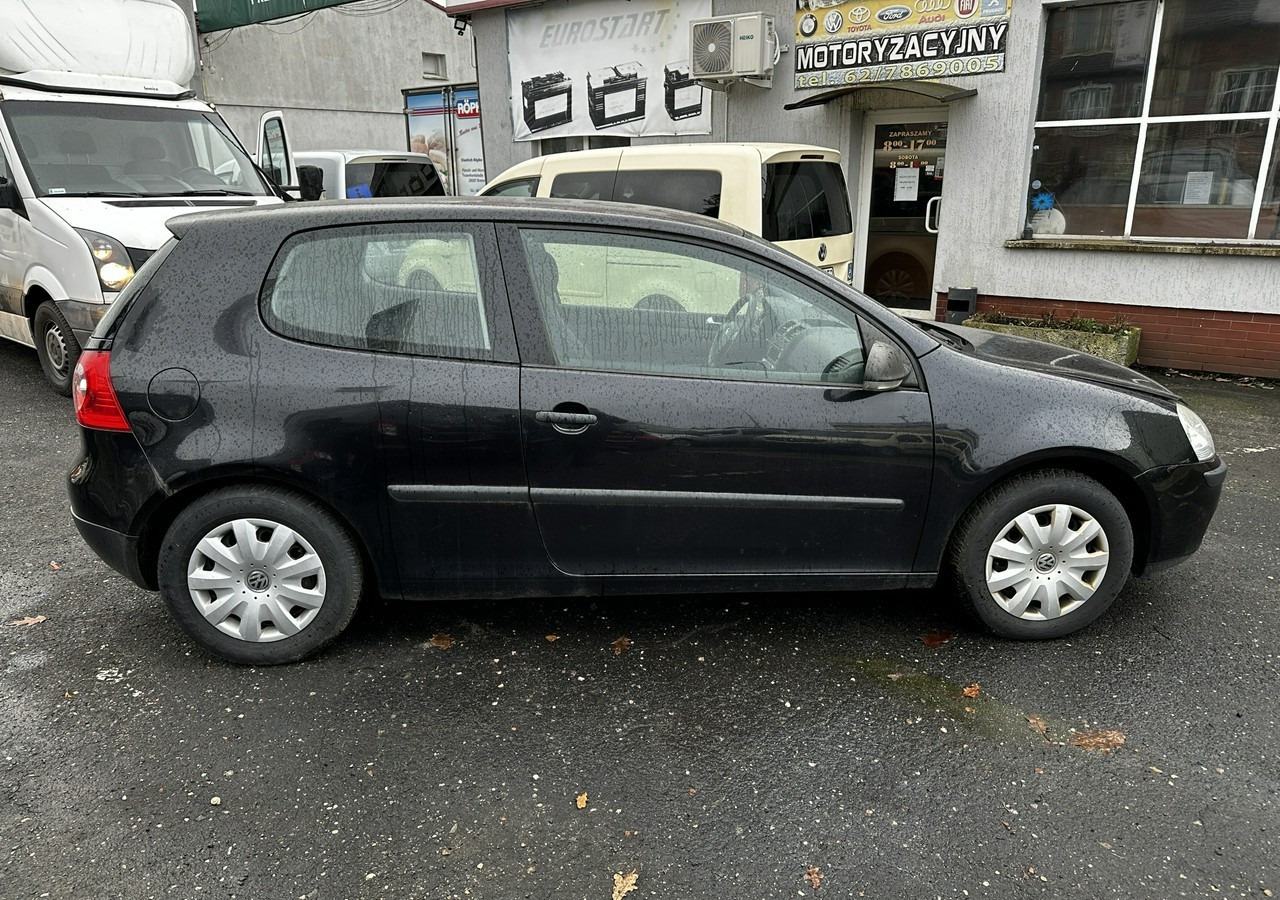 Volkswagen Golf V Golf V 1,4-80KM Klima 2007 - سيارة: صور 4 Volkswagen Golf V Golf V 1,4-80KM Klima 2007 - سيارة: صور 4