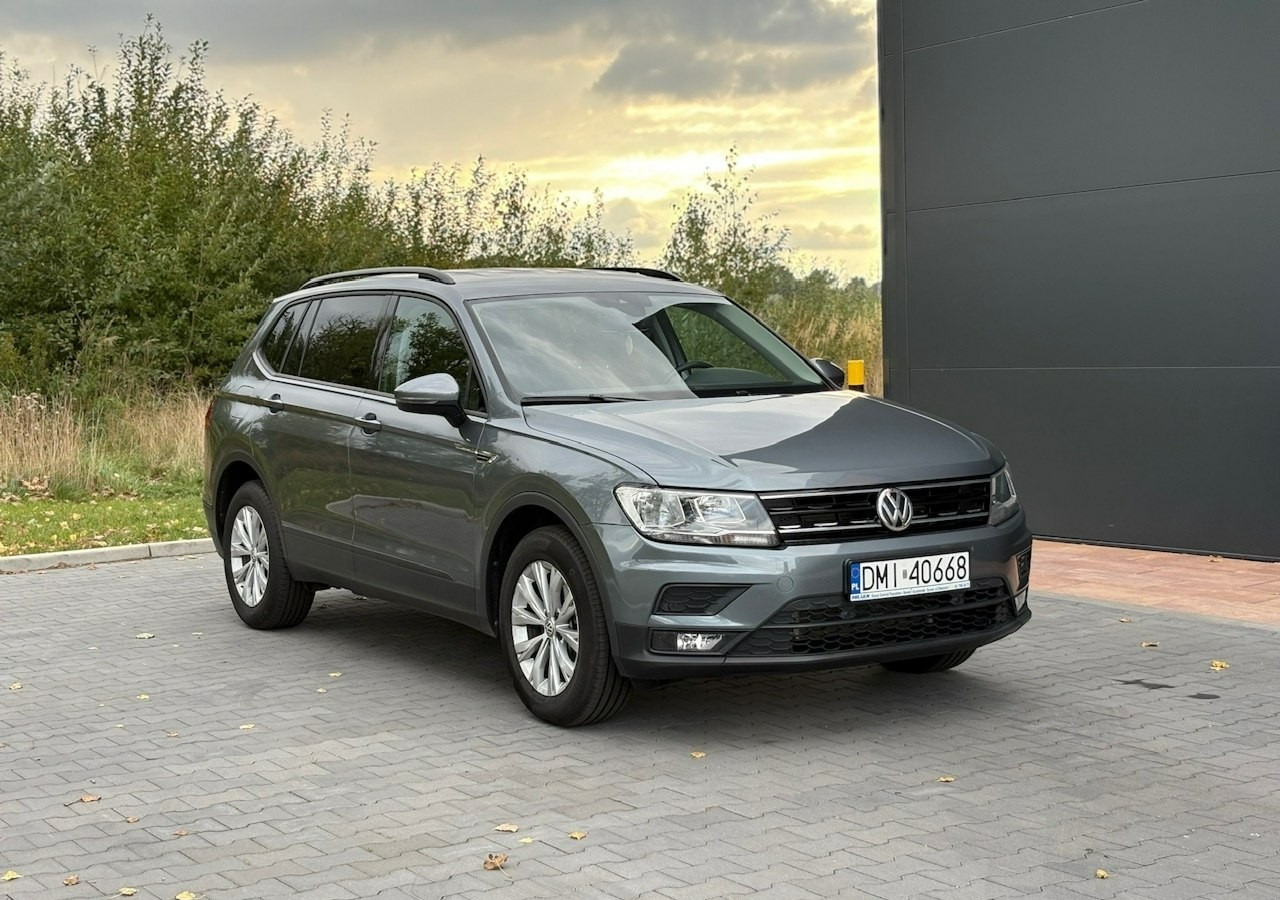 Volkswagen Tiguan II 1,4TSI 150KM 65tyśkm 7osobowy Comfort Tempomat ACC Klima Alu 2018 - سيارة دفع رباعي: صور 1 Volkswagen Tiguan II 1,4TSI 150KM 65tyśkm 7osobowy Comfort Tempomat ACC Klima Alu 2018 - سيارة دفع رباعي: صور 1