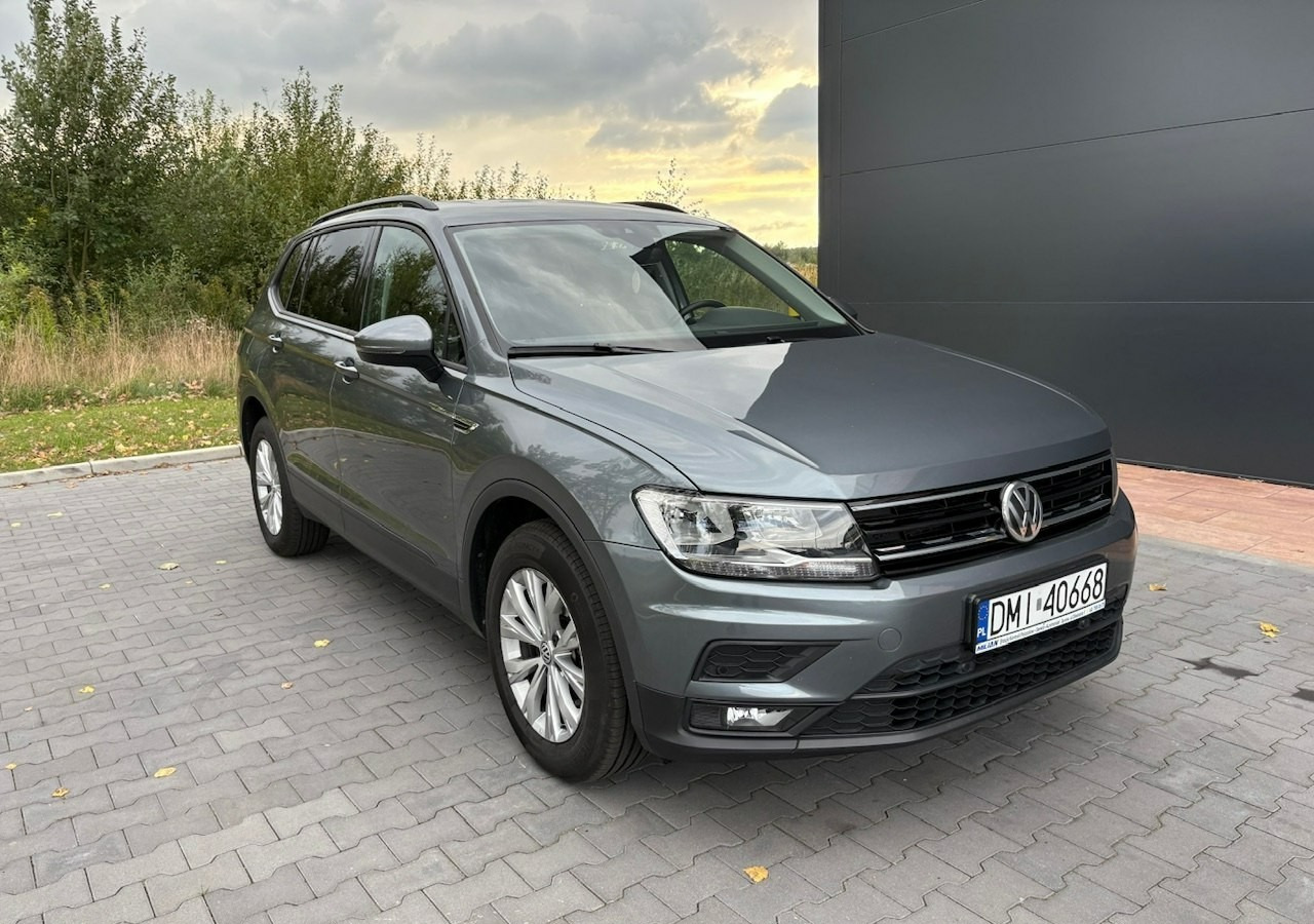 Volkswagen Tiguan II 1,4TSI 150KM 65tyśkm 7osobowy Comfort Tempomat ACC Klima Alu 2018 - سيارة دفع رباعي: صور 2 Volkswagen Tiguan II 1,4TSI 150KM 65tyśkm 7osobowy Comfort Tempomat ACC Klima Alu 2018 - سيارة دفع رباعي: صور 2