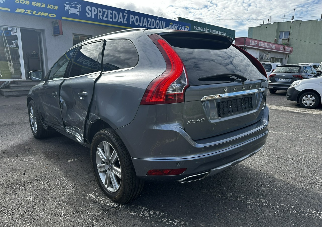 Volvo XC60 I Volvo XC 60 D4AWD Bogate wyposażenie 2017 - سيارة دفع رباعي: صور 5 Volvo XC60 I Volvo XC 60 D4AWD Bogate wyposażenie 2017 - سيارة دفع رباعي: صور 5