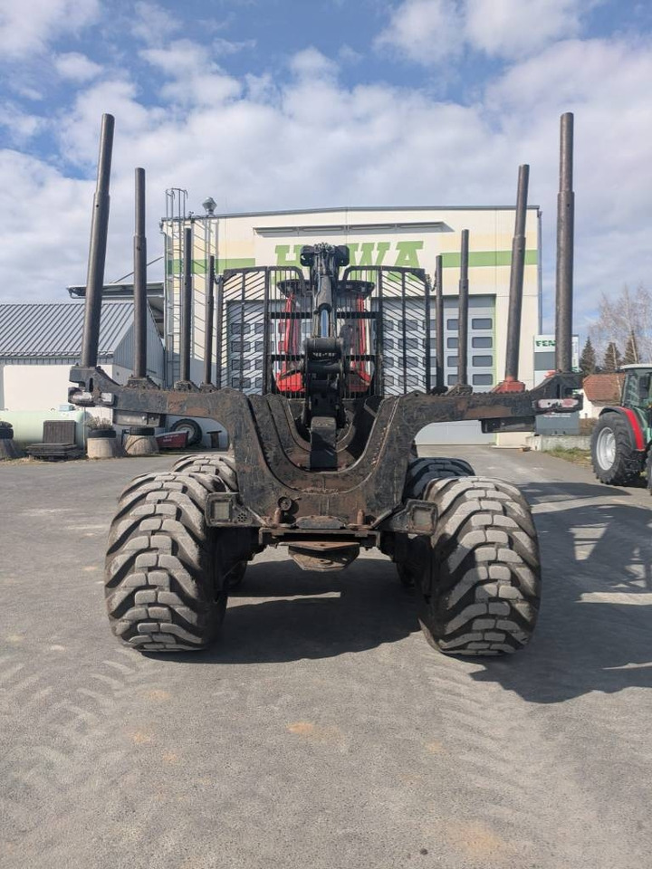 Komatsu 855.2 - شاحنات نقل الأخشاب في الغابات: صور 4 Komatsu 855.2 - شاحنات نقل الأخشاب في الغابات: صور 4