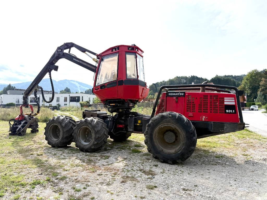 Komatsu 931.1 - الحصادات: صور 4 Komatsu 931.1 - الحصادات: صور 4