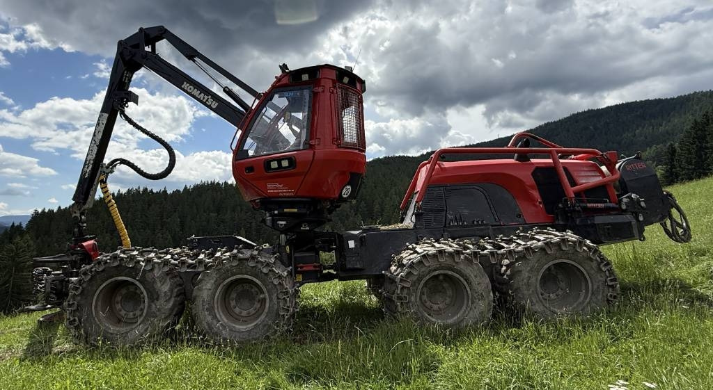 Komatsu 931XC - الحصادات: صور 1 Komatsu 931XC - الحصادات: صور 1