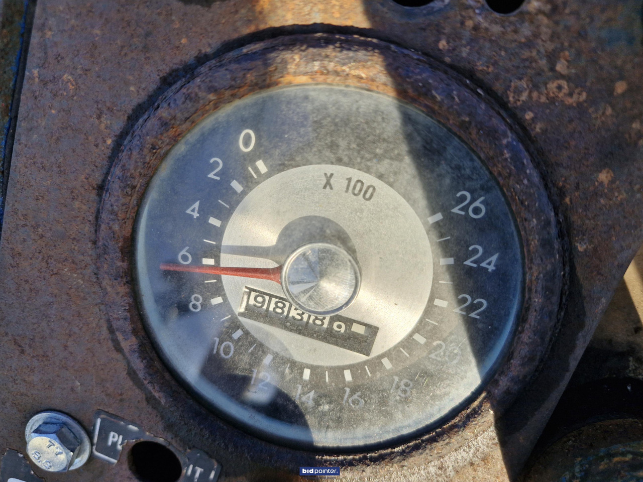جرار Ford 8600: صور 10