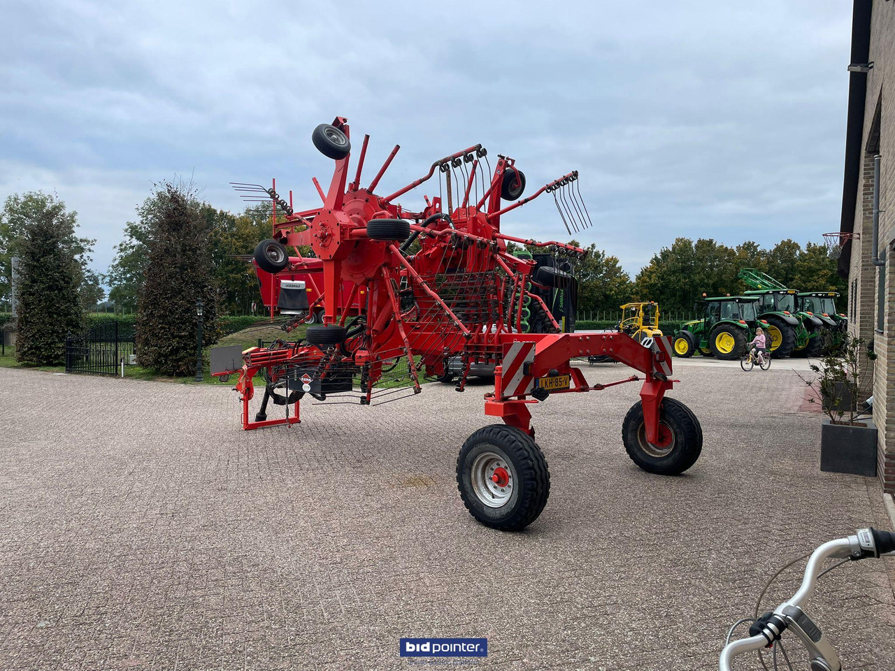 Kuhn GA8521 - لمّامَة القش: صور 5 Kuhn GA8521 - لمّامَة القش: صور 5