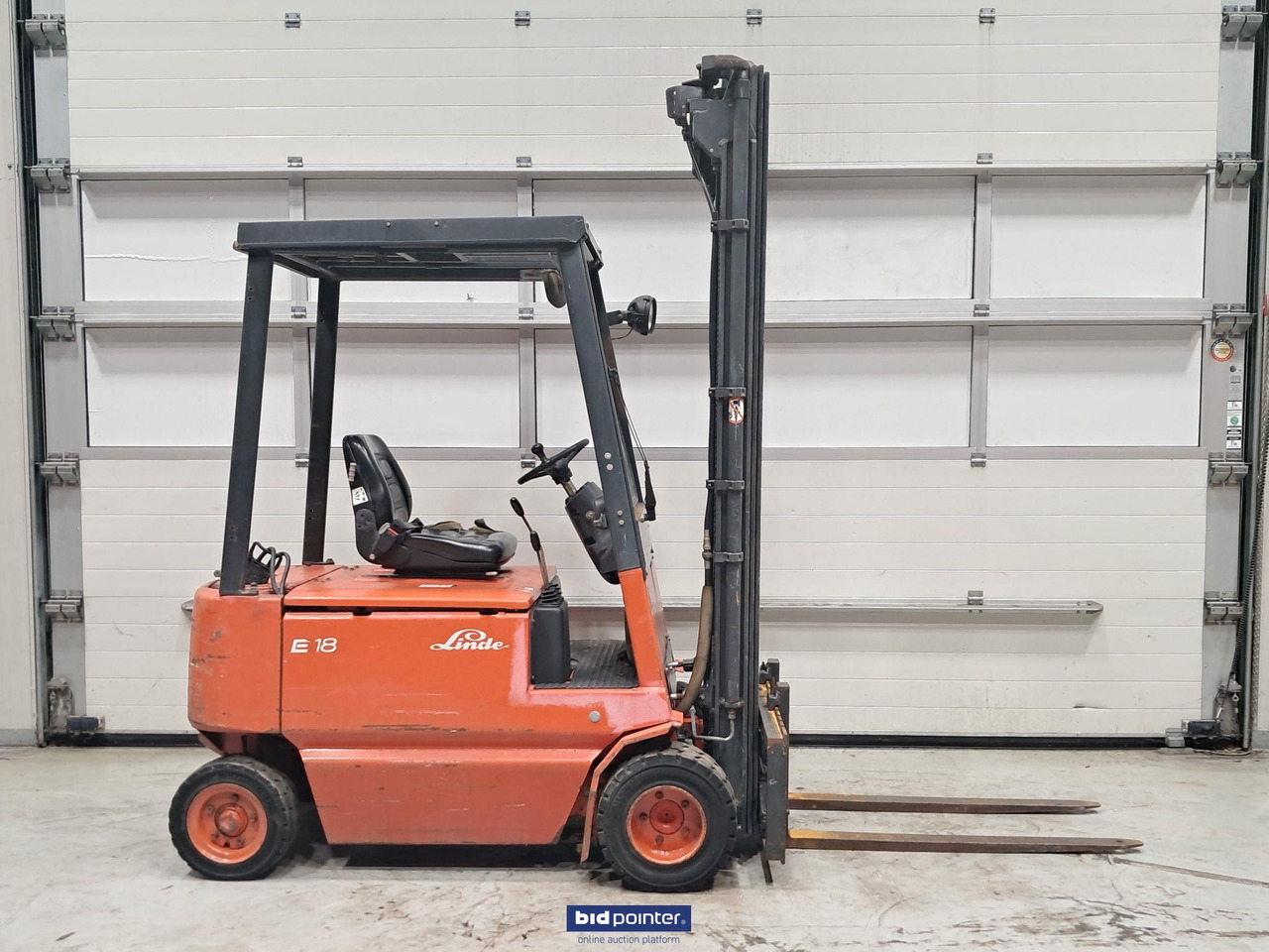 Linde E18P elektrische vorkheftruck - رافعة شوكية كهربائية: صور 5 Linde E18P elektrische vorkheftruck - رافعة شوكية كهربائية: صور 5