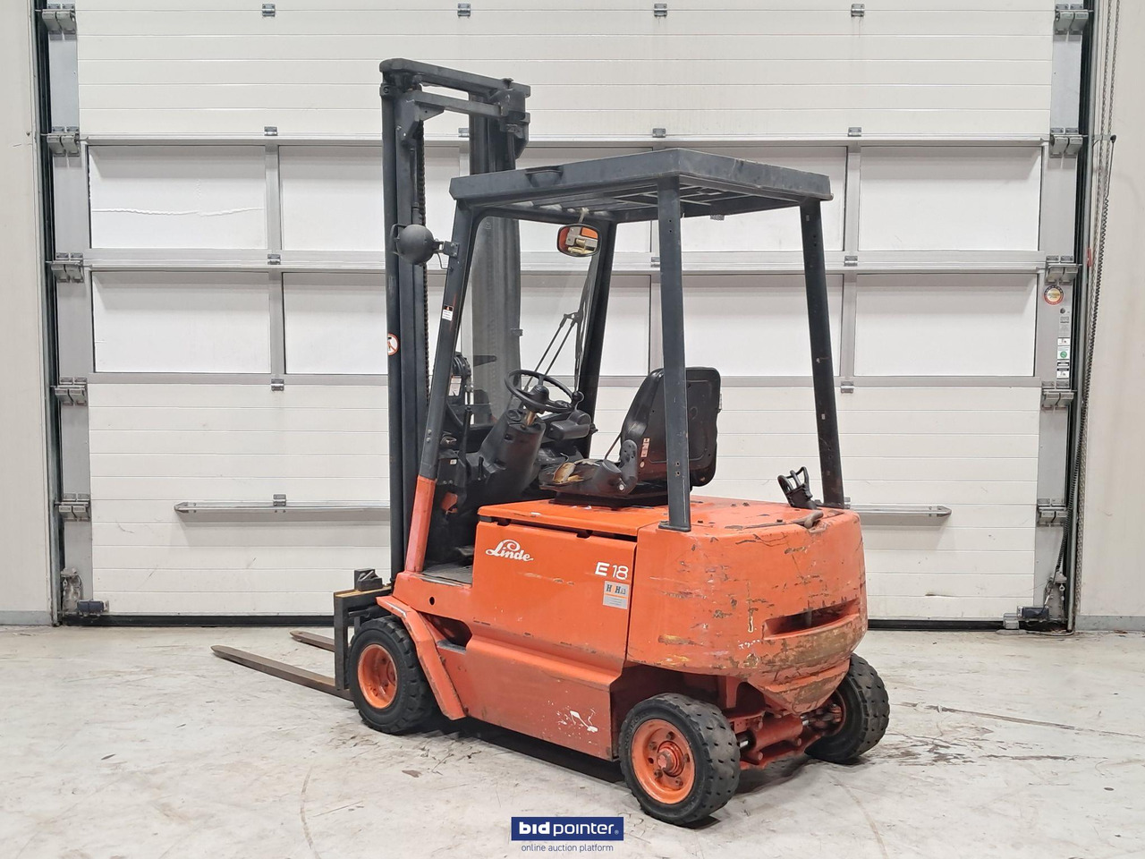 Linde E18P elektrische vorkheftruck - رافعة شوكية كهربائية: صور 3 Linde E18P elektrische vorkheftruck - رافعة شوكية كهربائية: صور 3