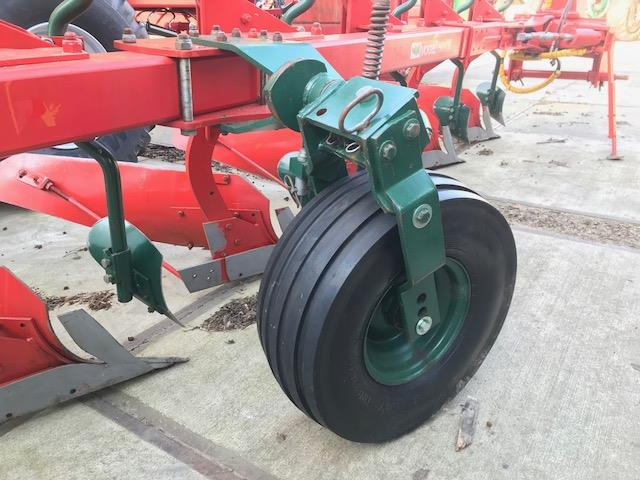 Vogel & Noot 6 schaar wentelploeg - محراث: صور 4 Vogel & Noot 6 schaar wentelploeg - محراث: صور 4