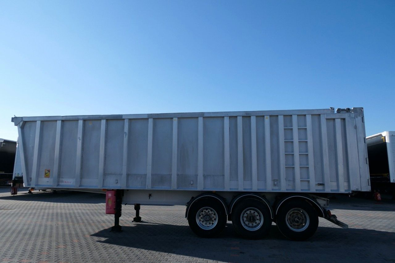 Benalu TIPPER 45 M3/WHOLE ALUMINIUM/5700 KG/FLAP-DOORS - قلابة نصف مقطورة: صور 4 Benalu TIPPER 45 M3/WHOLE ALUMINIUM/5700 KG/FLAP-DOORS - قلابة نصف مقطورة: صور 4