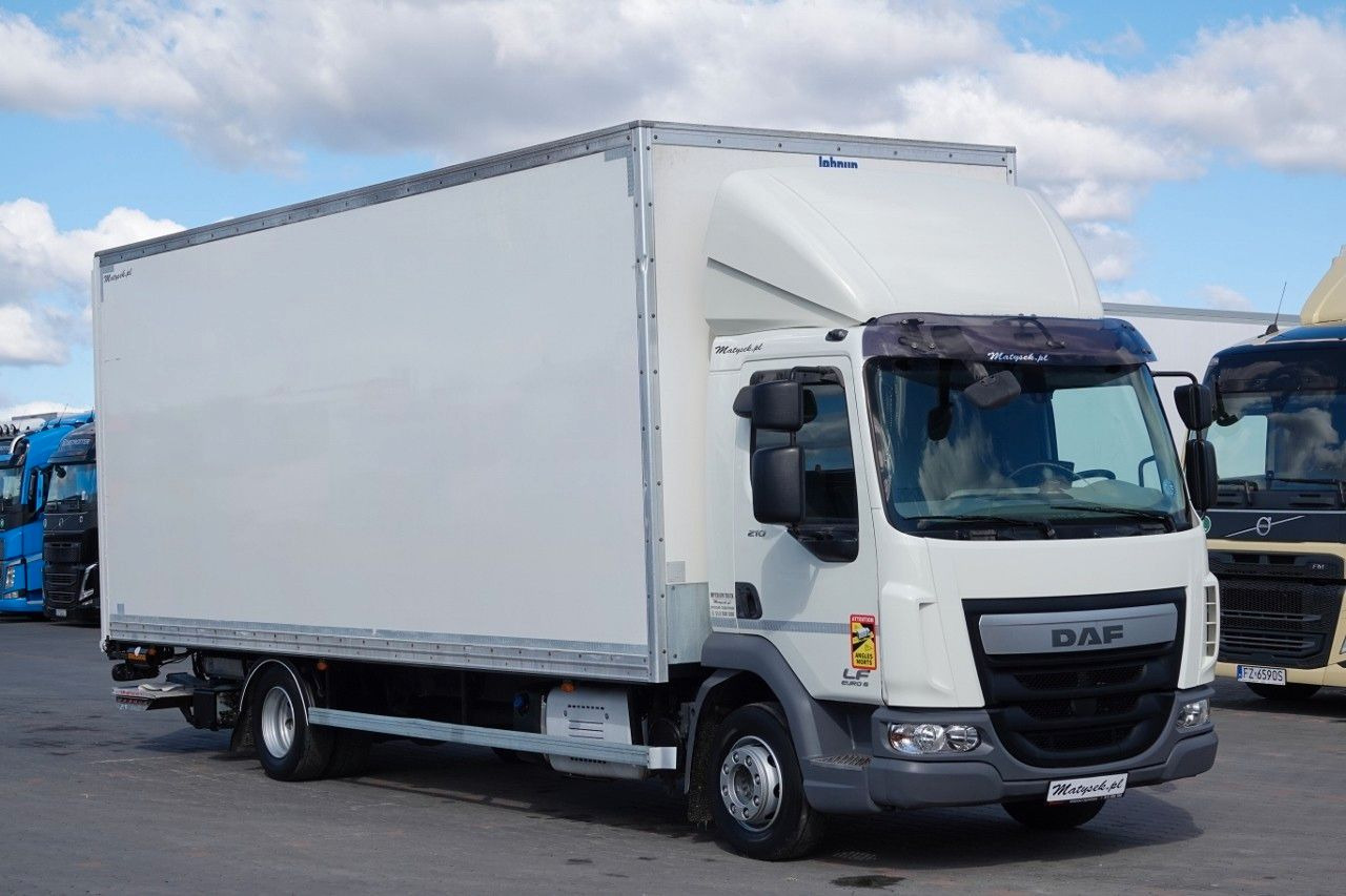 DAF LF 210 / KONTENER - 7 M / SOLÓWKA / WINDA DHOLLA - بصندوق مغلق شاحنة: صور 4 DAF LF 210 / KONTENER - 7 M / SOLÓWKA / WINDA DHOLLA - بصندوق مغلق شاحنة: صور 4