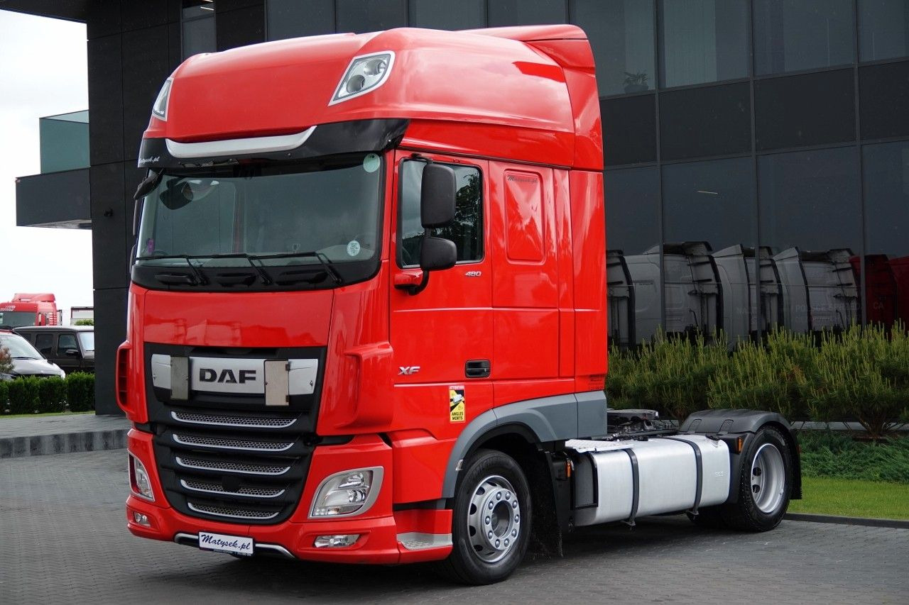 DAF XF 480 / LOW DECK / MEGA / 2021 / SSC / PO ZŁOTY - شاحنة جرار: صور 3 DAF XF 480 / LOW DECK / MEGA / 2021 / SSC / PO ZŁOTY - شاحنة جرار: صور 3