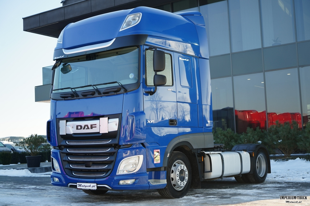 DAF XF 480 / MEGA / SUPER SPACE CAB / LOW DECK / 2022 ROK - شاحنة جرار: صور 4 DAF XF 480 / MEGA / SUPER SPACE CAB / LOW DECK / 2022 ROK - شاحنة جرار: صور 4