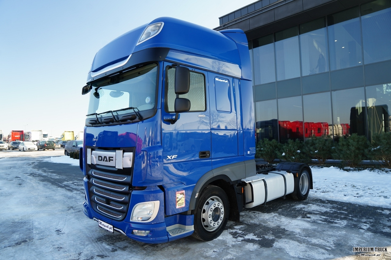 DAF XF 480 / MEGA / SUPER SPACE CAB / LOW DECK / 2022 ROK - شاحنة جرار: صور 5 DAF XF 480 / MEGA / SUPER SPACE CAB / LOW DECK / 2022 ROK - شاحنة جرار: صور 5