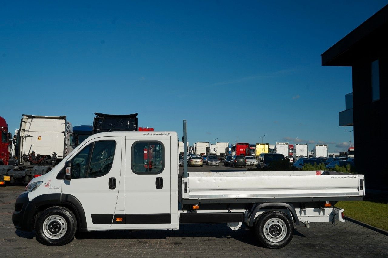 Fiat DUCATO MAXI / 2.3 D / BRYGADÓWKA / SKRZYNIOWY 3 - الشاحنات الصغيرة صندوق مغلق: صور 4 Fiat DUCATO MAXI / 2.3 D / BRYGADÓWKA / SKRZYNIOWY 3 - الشاحنات الصغيرة صندوق مغلق: صور 4