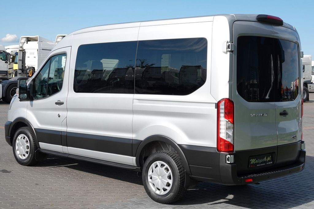Ford TRANSIT / 6 miejsc + Najazd na wózek / Dla osób - الشاحنات الصغيرة كابينة مزدوجة: صور 3 Ford TRANSIT / 6 miejsc + Najazd na wózek / Dla osób - الشاحنات الصغيرة كابينة مزدوجة: صور 3