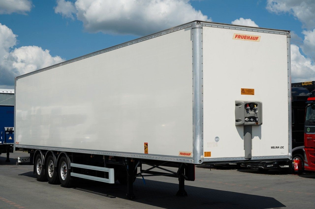 Frühauf KONTENER / KOFFER / DOPPLESTOCK / OSIE SAF / - مبردة نصف مقطورة: صور 1 Frühauf KONTENER / KOFFER / DOPPLESTOCK / OSIE SAF / - مبردة نصف مقطورة: صور 1