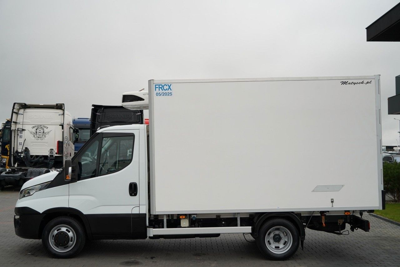 Iveco DAILY 35.120 / CHŁODNIA LAMBERET / AGREGAT CARRI - الشاحنات الصغيرة المبردة: صور 4 Iveco DAILY 35.120 / CHŁODNIA LAMBERET / AGREGAT CARRI - الشاحنات الصغيرة المبردة: صور 4