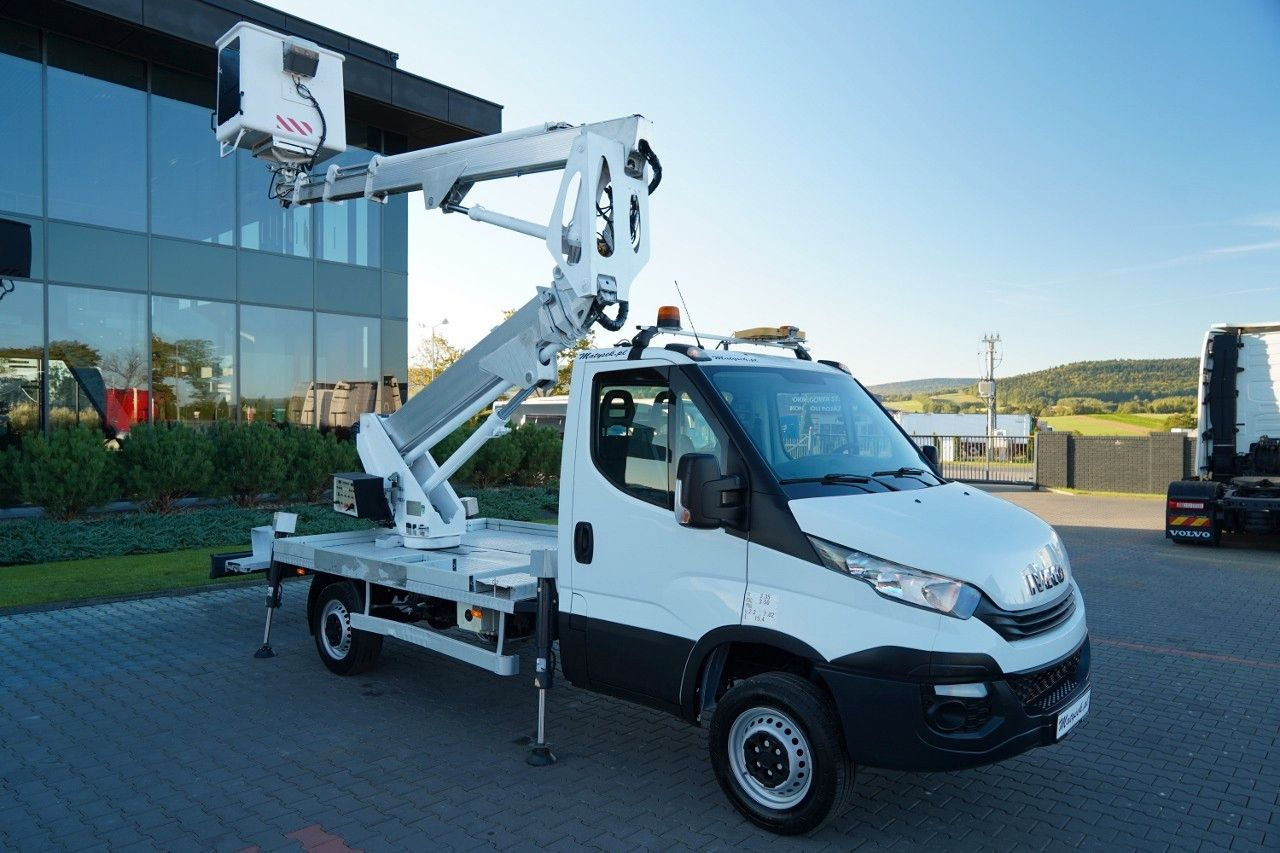 Iveco DAILY 35-120 / ZWYŻKA / PODNOŚNIK KOSZOWY 20 ME - مصاعد الازدهار محمولة على شاحنة: صور 4 Iveco DAILY 35-120 / ZWYŻKA / PODNOŚNIK KOSZOWY 20 ME - مصاعد الازدهار محمولة على شاحنة: صور 4