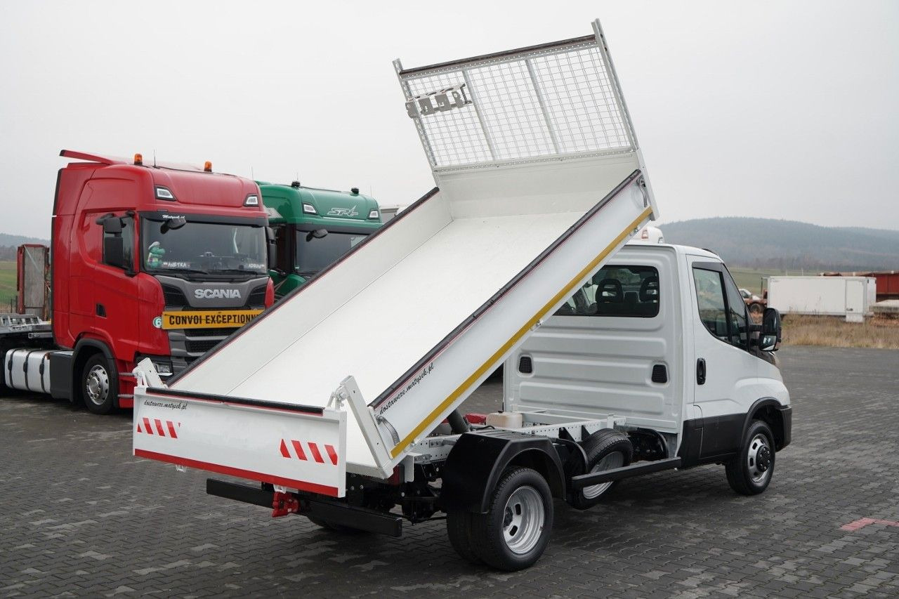 Iveco DAILY 35-140 / WYWROTKA TYLNOZSYPOWA / BLIŹNIAK - قلاب صغير: صور 5 Iveco DAILY 35-140 / WYWROTKA TYLNOZSYPOWA / BLIŹNIAK - قلاب صغير: صور 5