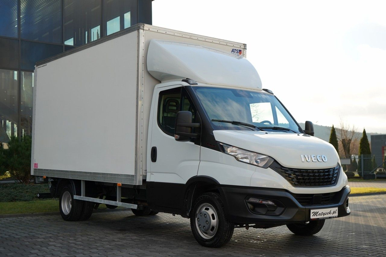 Iveco DAILY 35-160 / KONTENER 4,2 M / WINDA / BLIŹ - الشاحنات الصغيرة المبردة: صور 1 Iveco DAILY 35-160 / KONTENER 4,2 M / WINDA / BLIŹ - الشاحنات الصغيرة المبردة: صور 1