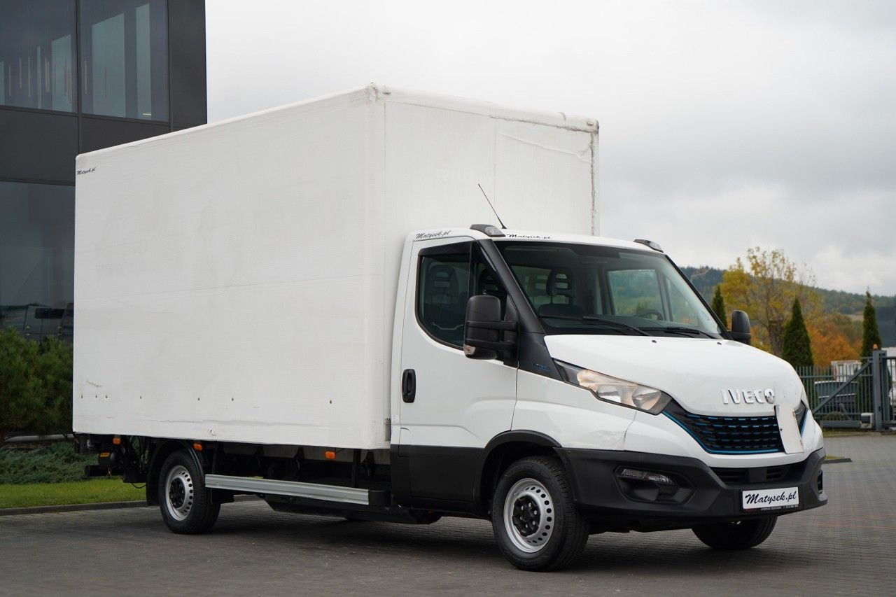 Iveco DAILY 35-NP / CNG / KONTENER / MANUAL / WINDA P - الشاحنات الصغيرة المبردة: صور 1 Iveco DAILY 35-NP / CNG / KONTENER / MANUAL / WINDA P - الشاحنات الصغيرة المبردة: صور 1