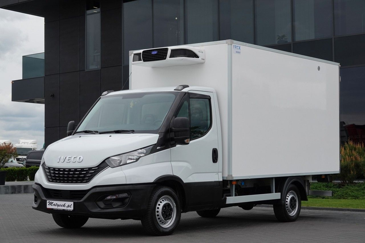 Iveco DAILY /HI-MATIC / CHŁODNIA / AGREGAT CARRIER / F - الشاحنات الصغيرة المبردة: صور 4 Iveco DAILY /HI-MATIC / CHŁODNIA / AGREGAT CARRIER / F - الشاحنات الصغيرة المبردة: صور 4