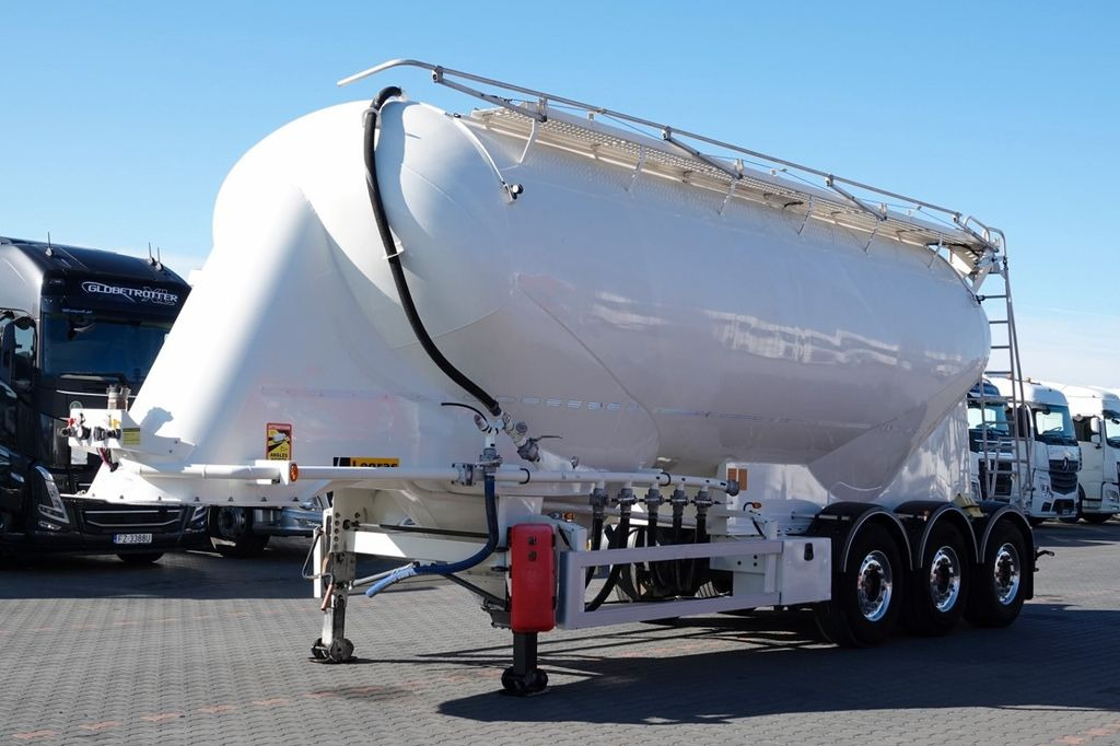 Legras CEMENTONACZEPA / 3 KOMORY / 38 000 L / SILOS - بلكر: صور 1 Legras CEMENTONACZEPA / 3 KOMORY / 38 000 L / SILOS - بلكر: صور 1